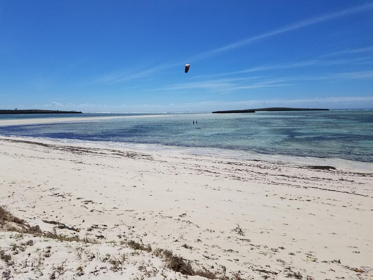 Отель Kiteparadise-Madagascar Antsiranana Экстерьер фото